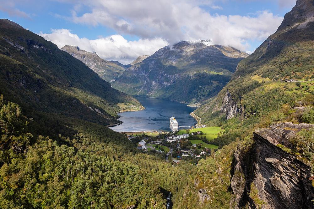 Geirangerfjord from Flydalsjuvet
